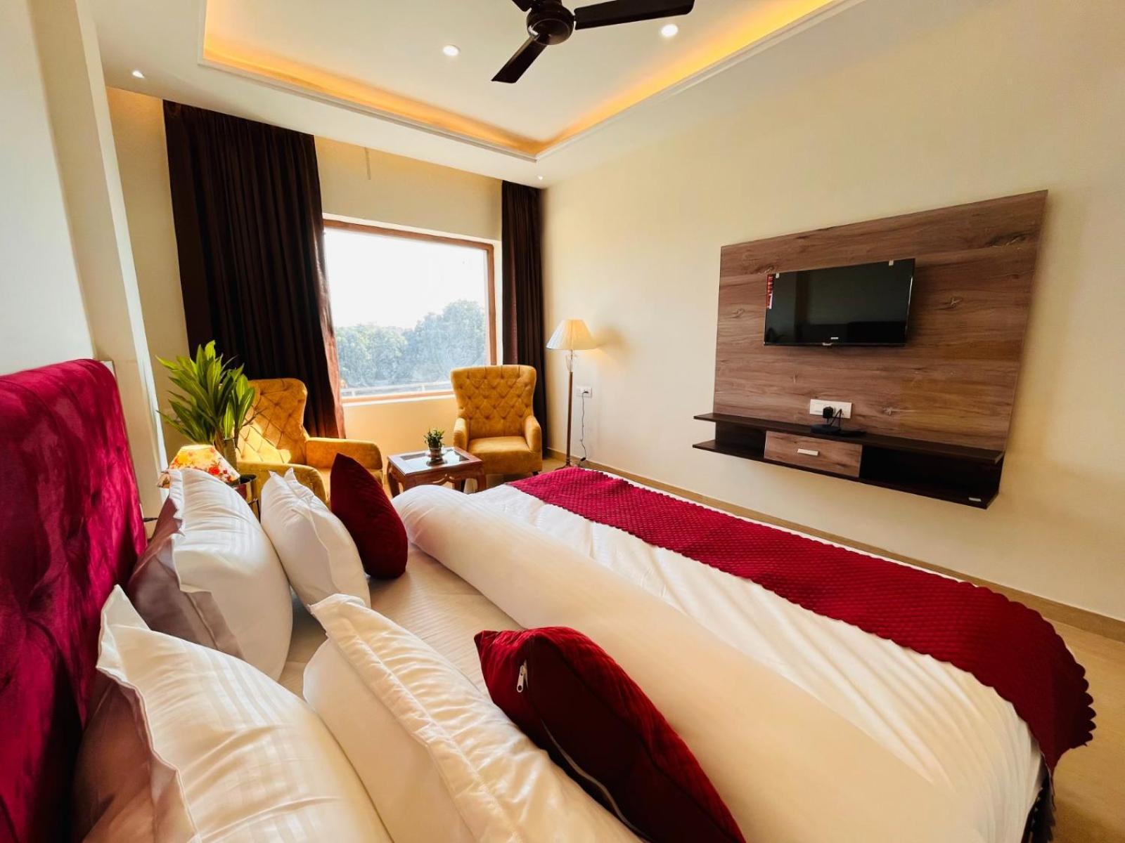 Ganges Blossam - A Four Star Luxury Hotel & Resort Haridwār Eksteriør billede